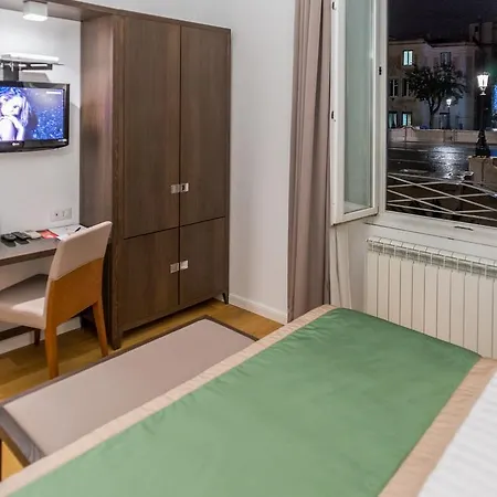 Les Diamants Konukevi