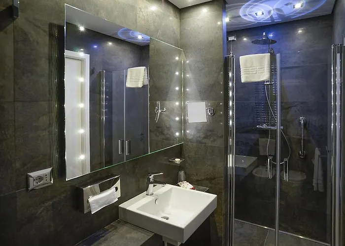 Konukevi Les Diamants 4*